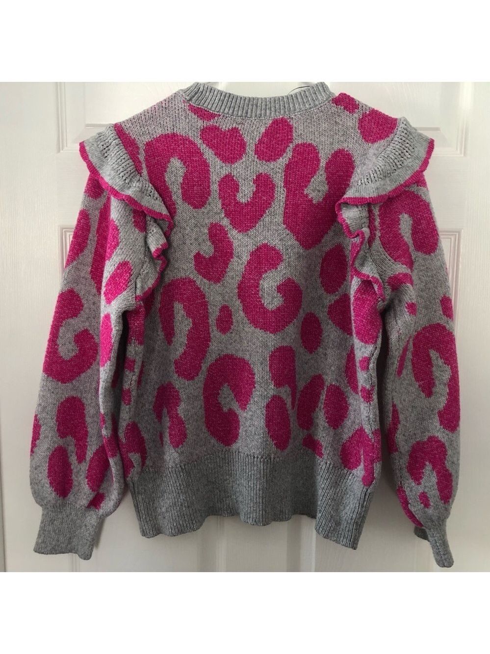 Size XL Crown & Ivy Gray and Pink Ruffled Sweater - Picture 6 of 8